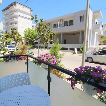 F&J Hotel Sarande Exterior photo